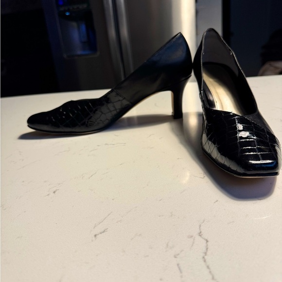 Ros Hommerson Cynthia 10.5 N Vintage Style Black Leather Pumps - Picture 5 of 12